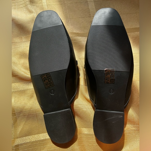 London Rebel wide fit snaffle mule loafers in black. US 10 UK 8. NEW NEVER WORN - Picture 8 of 9